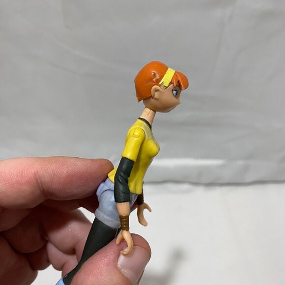 Teenage Mutant Ninja Turtles April Action Figure Playmates Toys No Ponytail 5 In - Picture 6 of 9